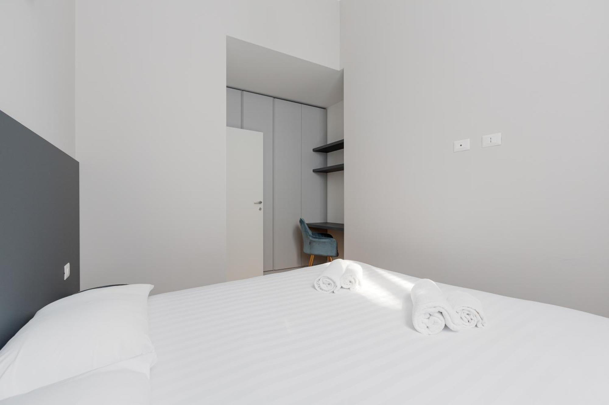 Mac Mahon - Urban Oasis Apartment! Милан Экстерьер фото