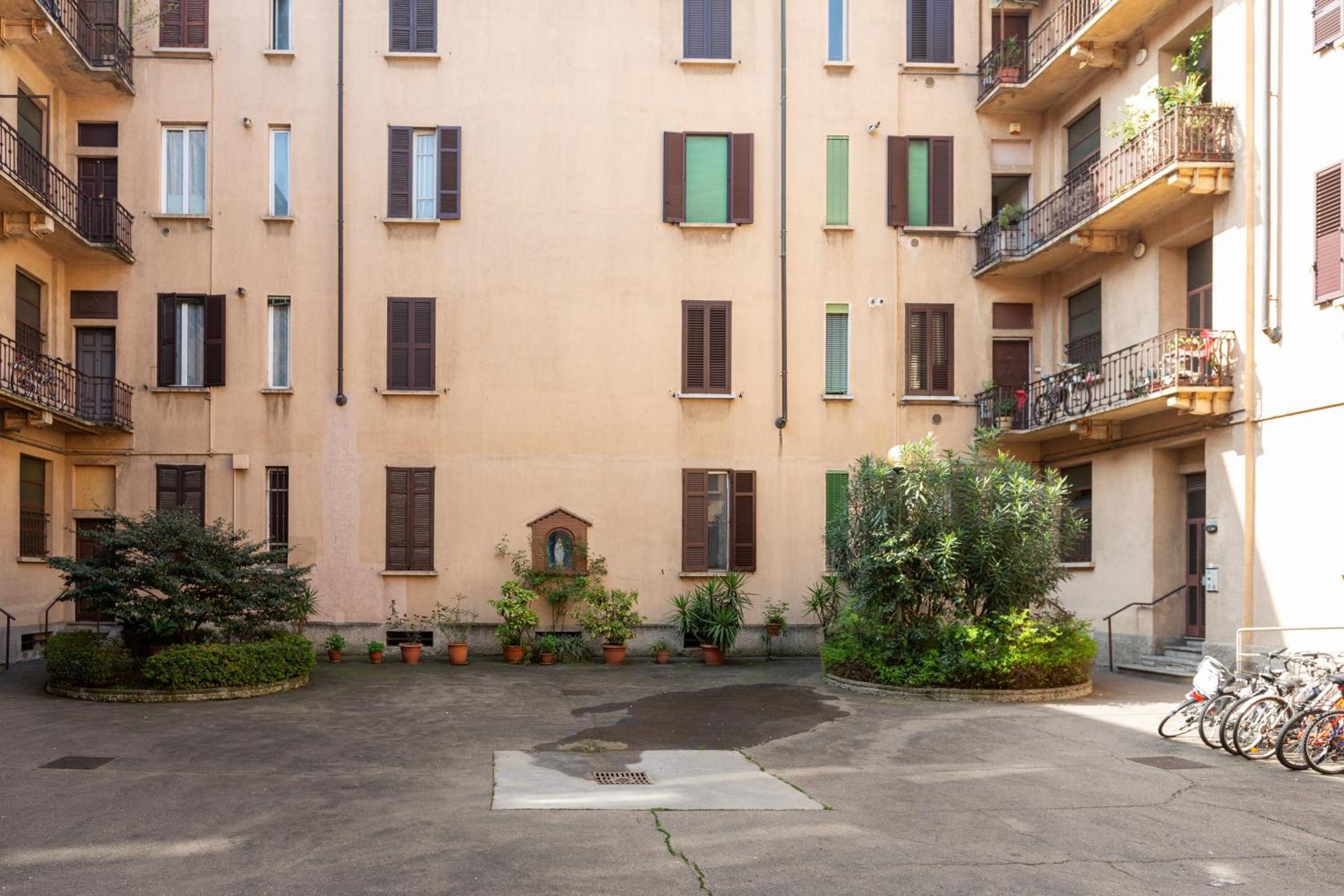 Mac Mahon - Urban Oasis Apartment! Милан Экстерьер фото